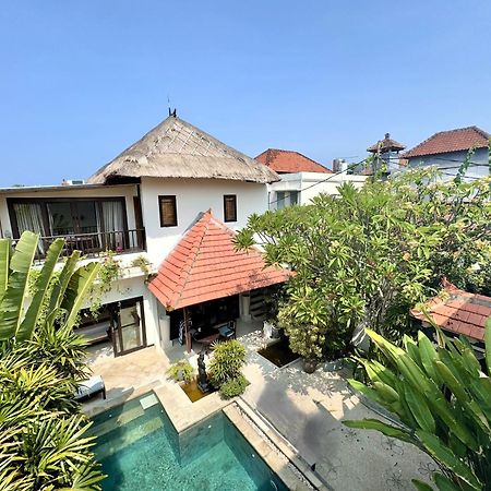 Villa Carissa Seminyak Centre, Bali By Le Ciel Hospitality Extérieur photo