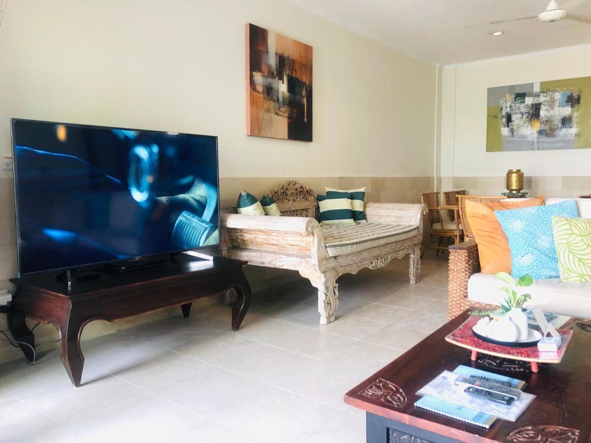 Villa Carissa Seminyak Centre, Bali By Le Ciel Hospitality Extérieur photo