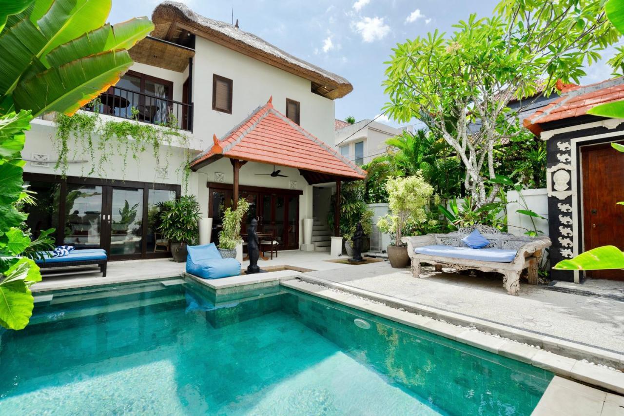 Villa Carissa Seminyak Centre, Bali By Le Ciel Hospitality Extérieur photo