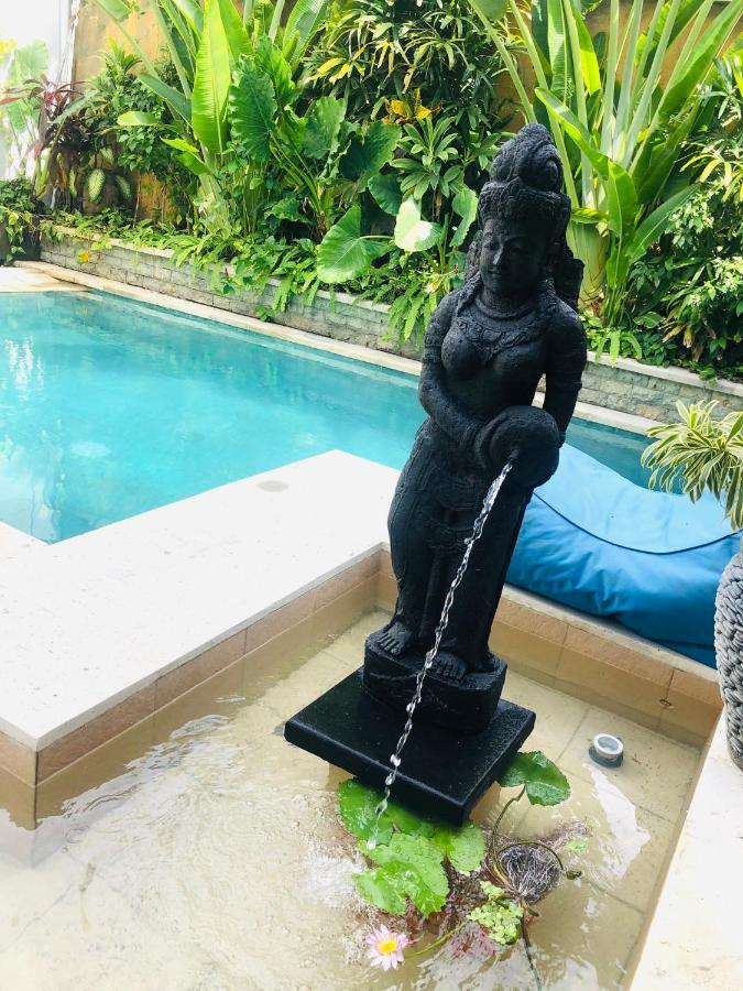 Villa Carissa Seminyak Centre, Bali By Le Ciel Hospitality Extérieur photo