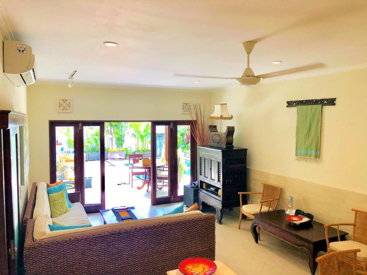 Villa Carissa Seminyak Centre, Bali By Le Ciel Hospitality Extérieur photo